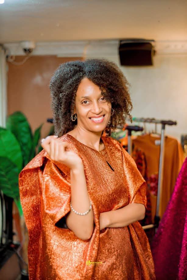 RDC : L&rsquo;appel déchirant de Linda Endundu : Quand la détresse familiale s&rsquo;étale sur les réseaux sociaux