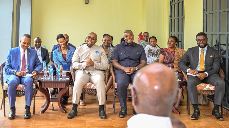 RDC–Ouganda : Kinshasa sollicite le soutien de Kampala pour consolider la dynamique de paix dans l&rsquo;Est