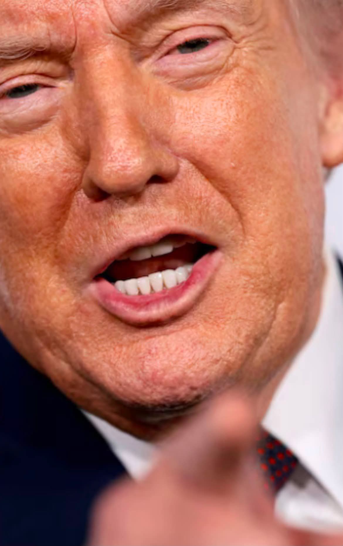 Donald Trump annonce vouloir interroger Vladimir Poutine sur une éventuelle aide militaire russe à l&rsquo;Iran