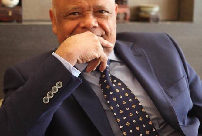Raphaël Katebe Katoto salue l&rsquo;action de Félix Tshisekedi et dénonce les « manipulateurs »