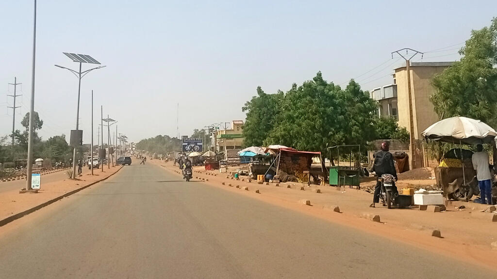 Au Niger, la vie reprend son cours à Niamey après une mutinerie déjouée