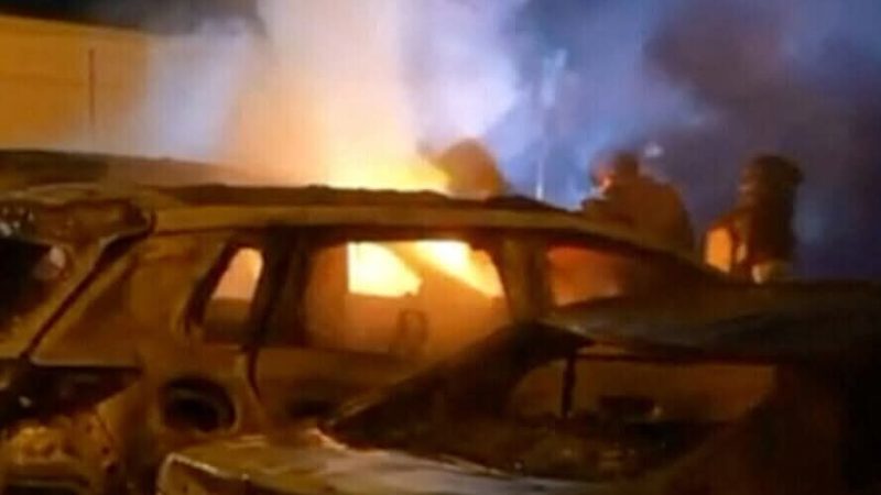 Ukraine : deux morts à Kiev après des frappes russes, Zelensky réclame davantage de pression sur Moscou