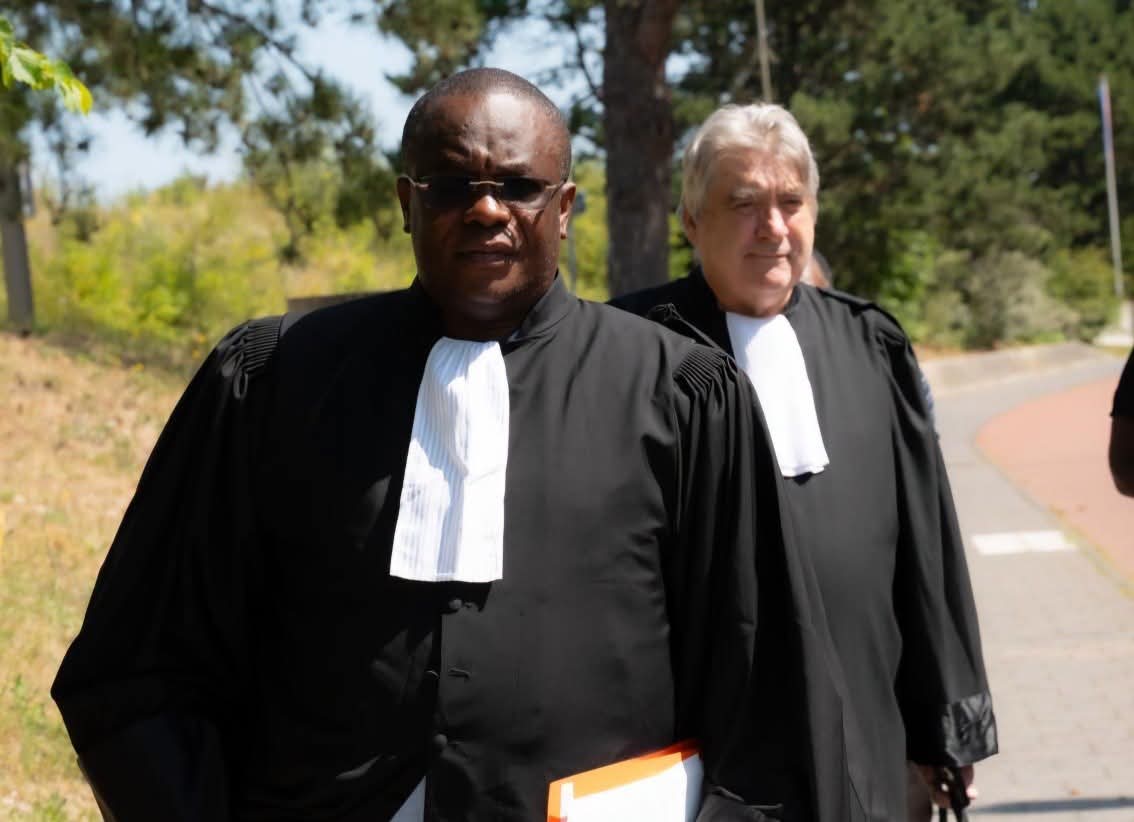 Belgique : « Faux défenseurs des droits, vrais acteurs politiques » — Bandal Téléma charge Hervé Diakese et Bernard Maingain dans l’affaire visant les proches de Tshisekedi