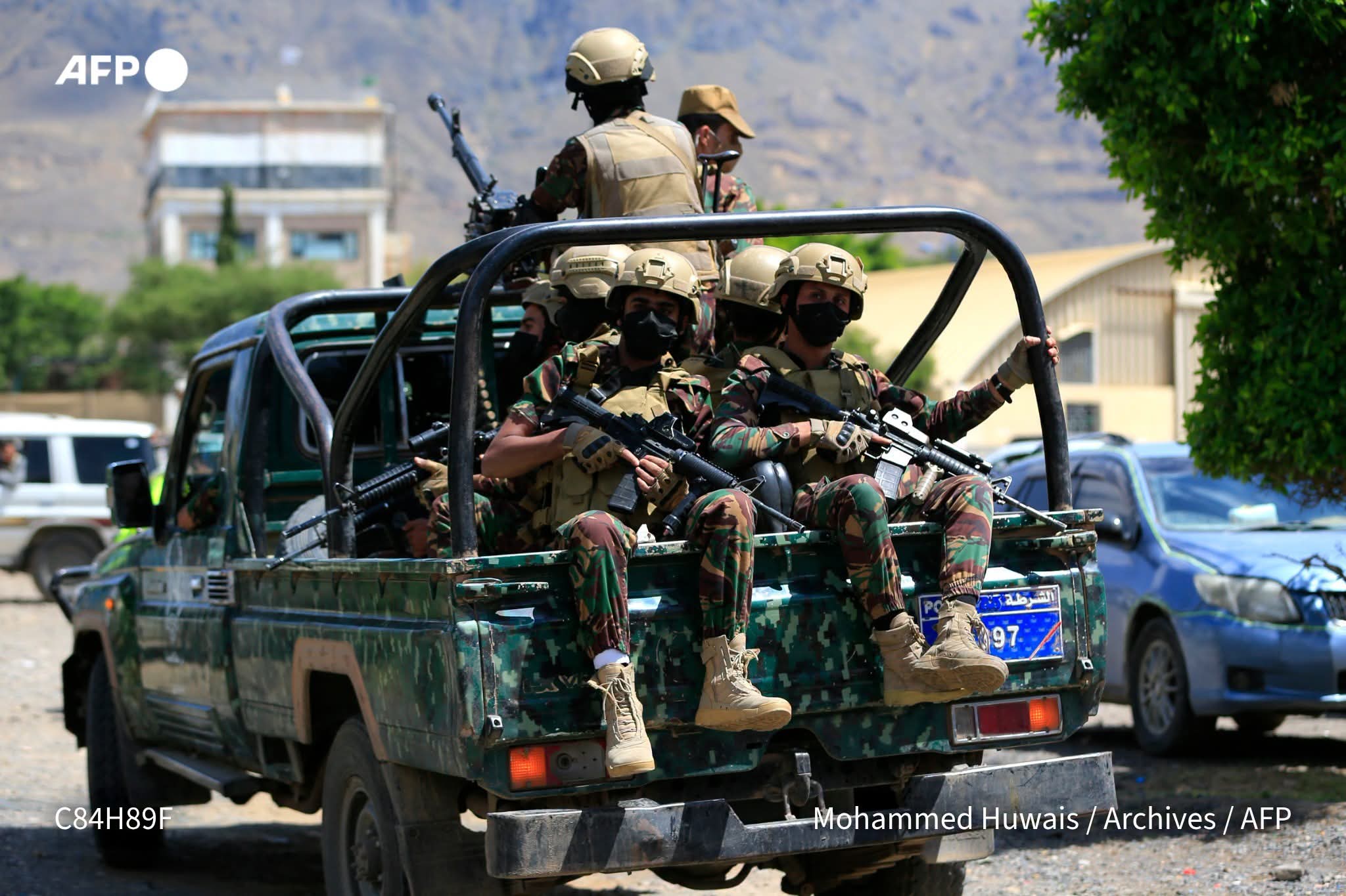 Yémen : une attaque contre le palais présidentiel à Aden fait au moins quatre morts