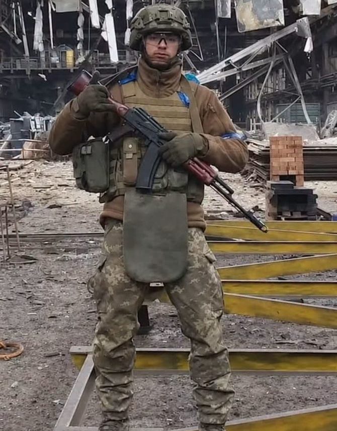 🇺🇦 7 JOURS SOUS TERRE. 200 KM À PIED. PUIS… LE RETOUR AU COMBAT.