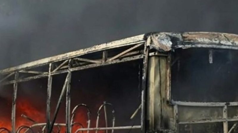 Ukraine : 33 morts et 18 blessés après une frappe russe à Kramatorsk, deux bus touchés